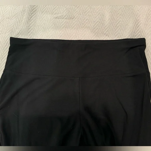 J Jill Wearever Collection Black Pants - Picture 4 of 4